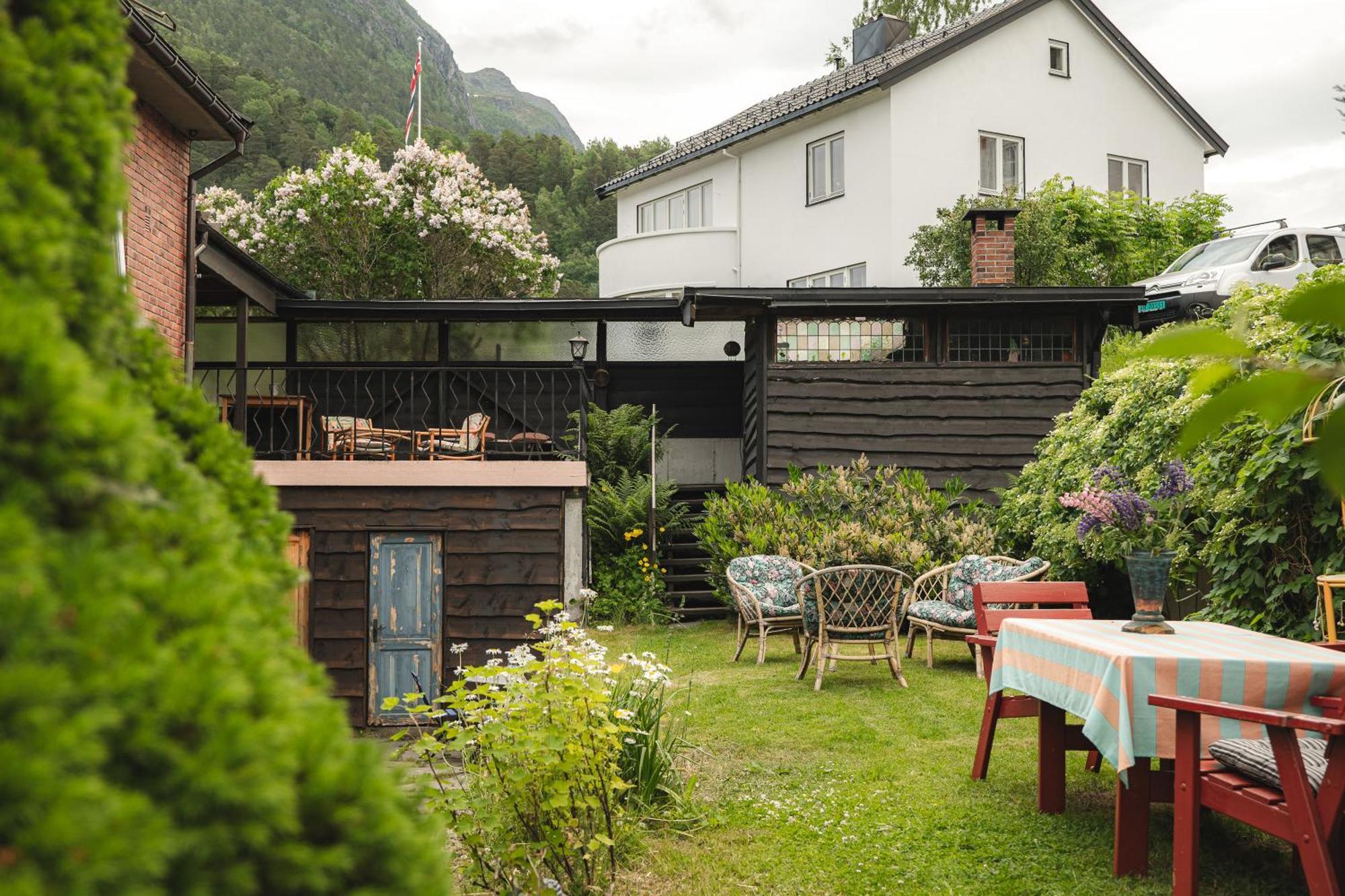 Tiglkak Hostel Åndalsnes Kültér fotó