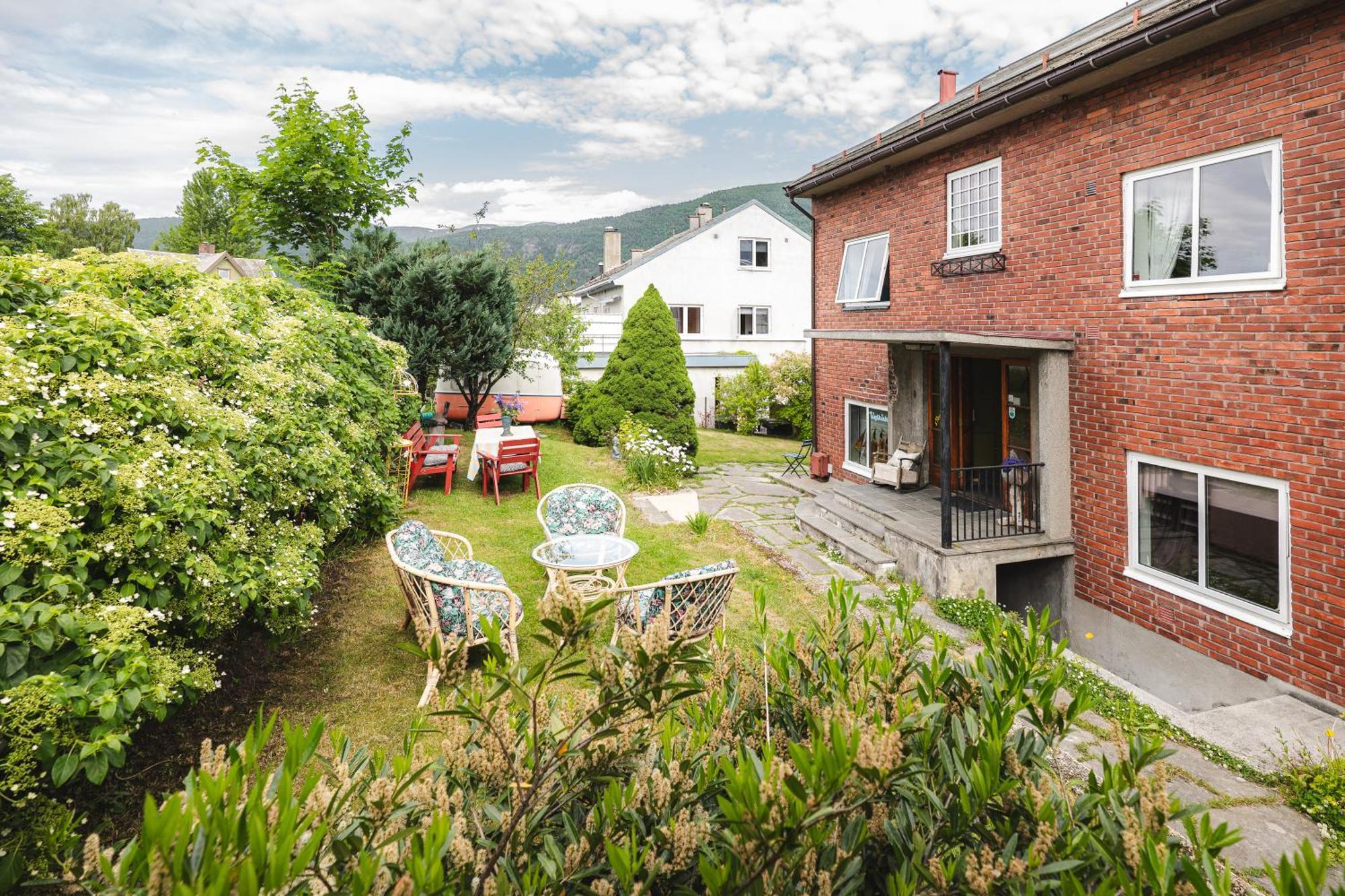 Tiglkak Hostel Åndalsnes Kültér fotó