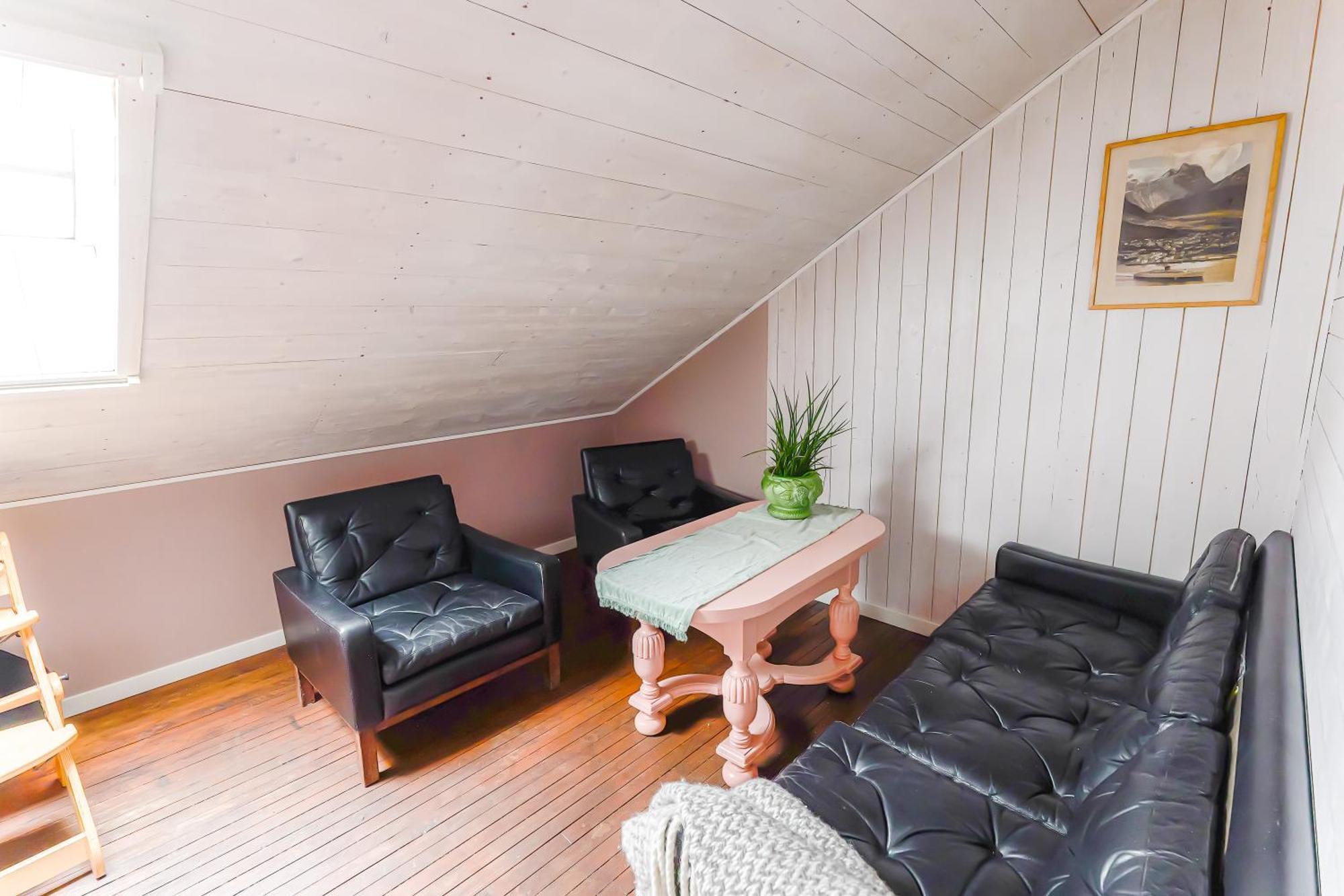 Tiglkak Hostel Åndalsnes Kültér fotó