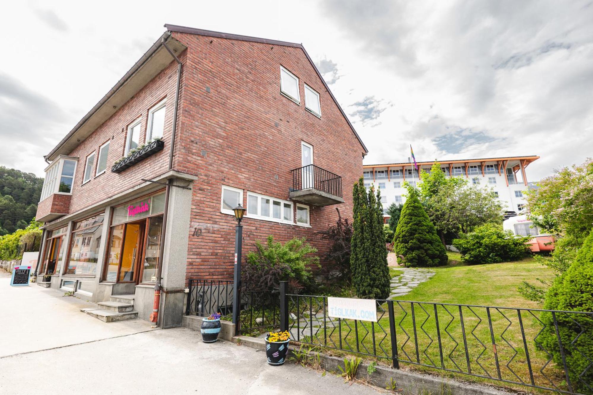 Tiglkak Hostel Åndalsnes Kültér fotó